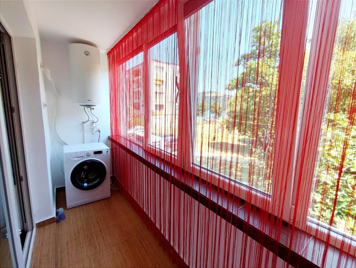 Deea Appartement Orşova Buitenkant foto
